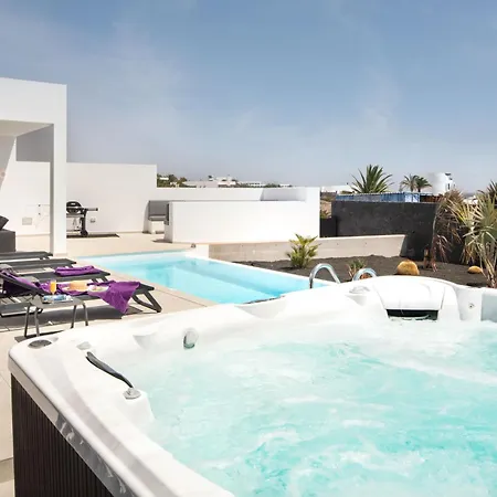 Odin By Buenavilla Βίλα