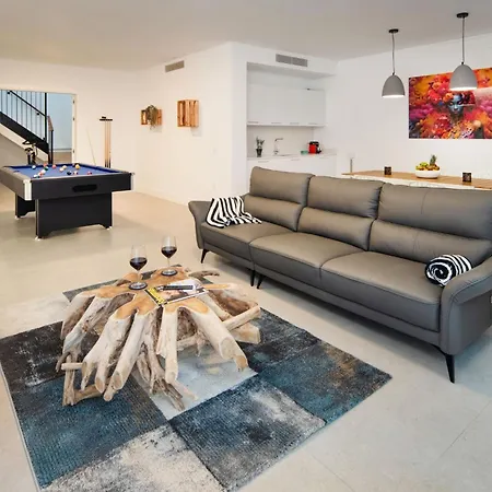 Odin By Buenavilla 别墅 卡列罗港