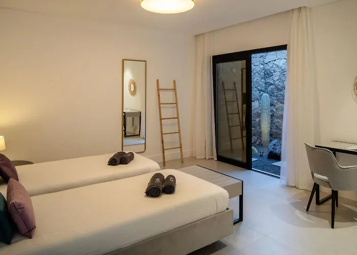 Odin By Buenavilla * بْوُرتو كاليرو